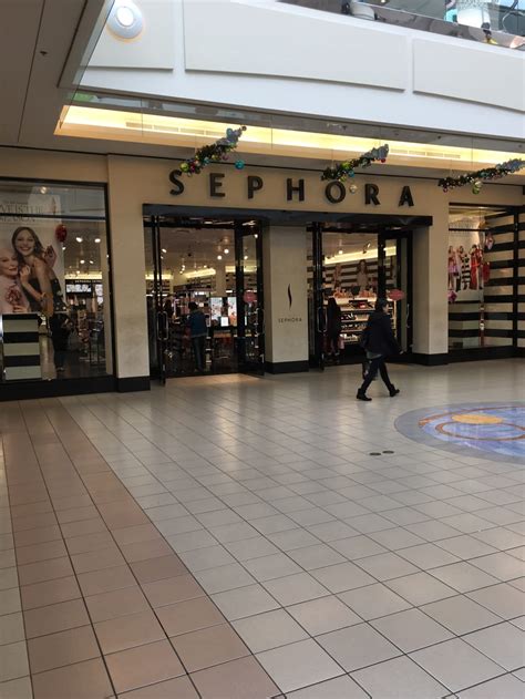 sephora metrotown burnaby.